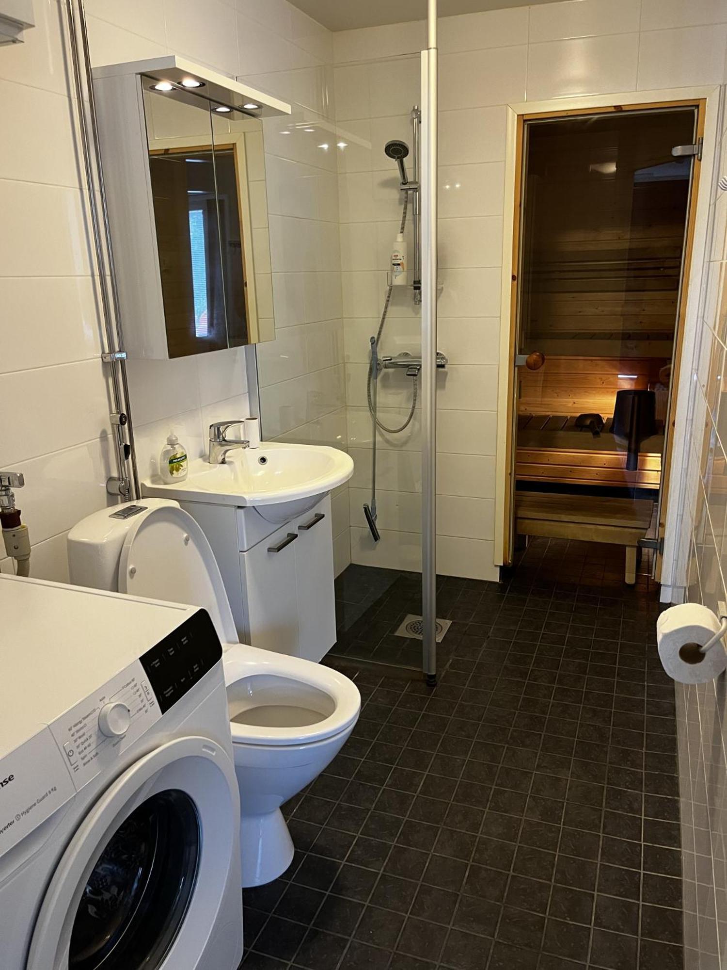 Baestlandia Apartments With Sauna Вааса Экстерьер фото